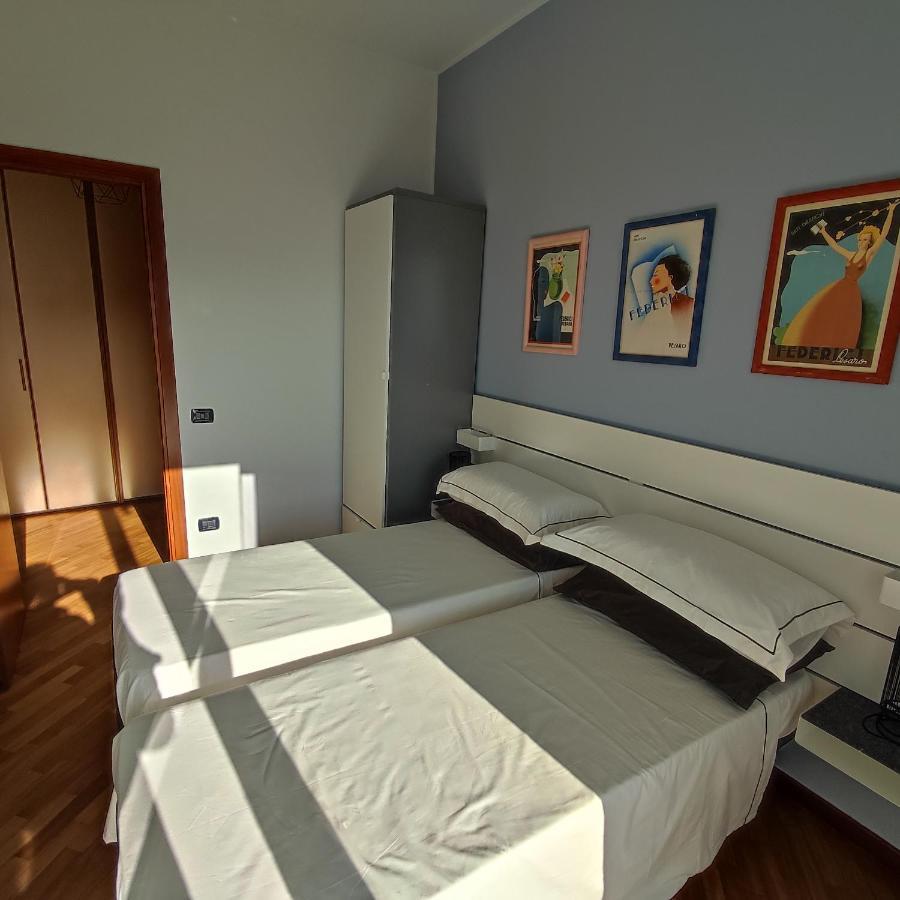 Tramonto In Baia Apartment Песаро Екстериор снимка