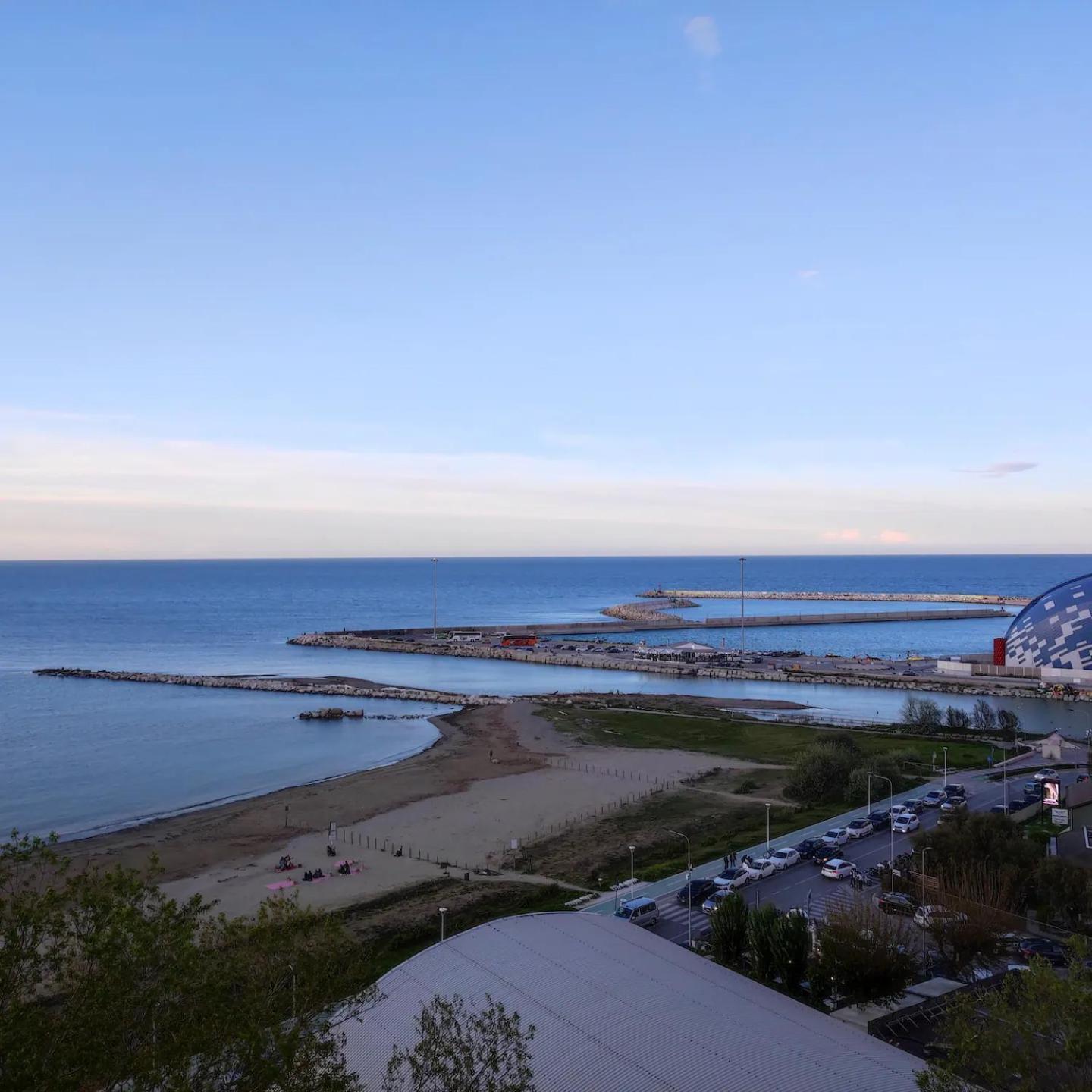 Tramonto In Baia Apartment Песаро Екстериор снимка
